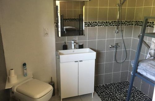 Saint-Seine-en-Bache Apartment | La Dolce Vita