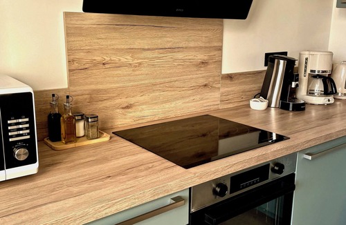 Paroisse Saint-Augustin-de-Chaux Apartment | La Faran'dole - The cosy cocoon on the edge of the greenway.