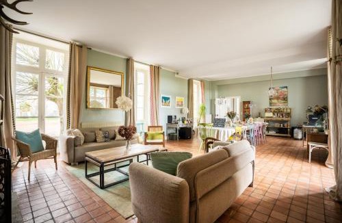 Les Molieres House | La Ferme d'Armenon