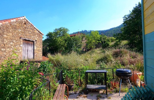 Hermitage-Tournonais-Herbasse-Pays de Saint-Felicien House | La Ferme De Chenevier, La Roulotte Fleurie 2/4pers
