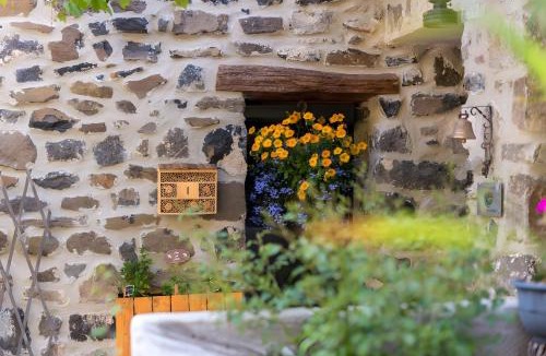 Saint-Pons Bed & Breakfast | La Ferme De Mon Grand-père