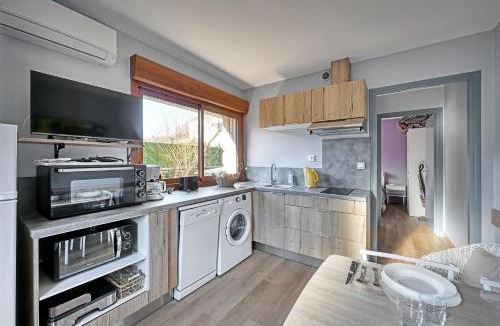Meyras Apartment | La Fontaulière - Vue montagne et parking privé