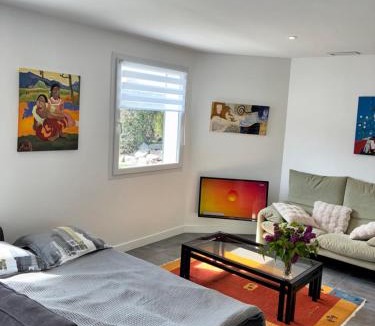 Veyre-Monton House | La galerie de Josette
