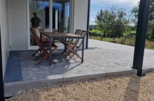 Chassagne-Saint-Denis House | La Grande Campagne d'Ornans