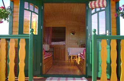 Mazan House | La Grange de Campaulise - Camping à la ferme - Hébergements - Mont Ventoux