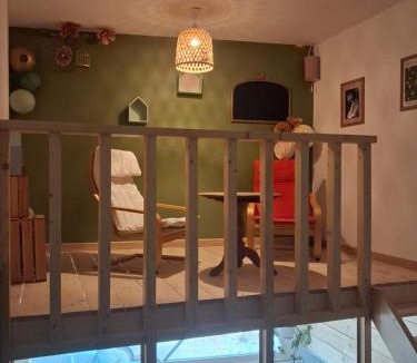 Tournans Bed & Breakfast | La grange famille