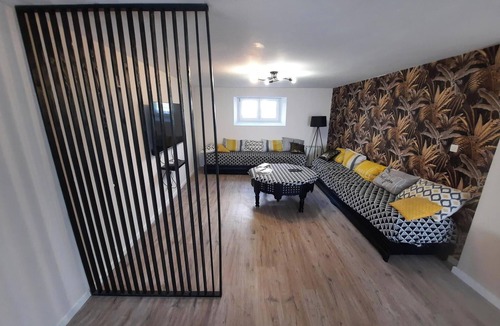 Vesoul House | La Halte Vésulienne, house for 17 people.