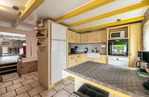 Limeyrat House | La Jandrine – Charming House with Private Heated Pool in the Heart of Périgord