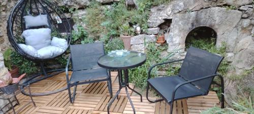 Montjoux House | La Lance