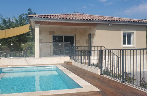 Lavilledieu House | La Madé superb 4* air-conditioned gîte with secure private swimming pool