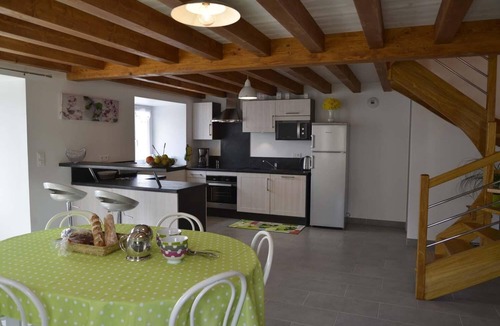 Saint-Leger-du-Malzieu House | La Maison d'Alphonse 4 people