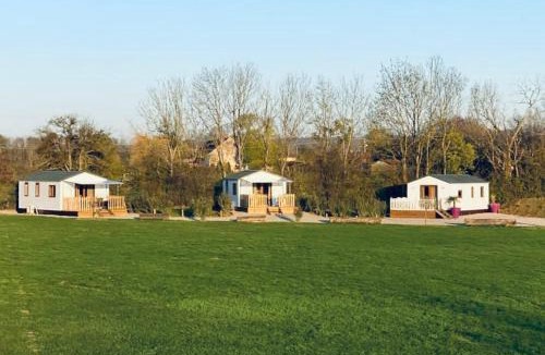 Courlans Other | La Maison Blanche