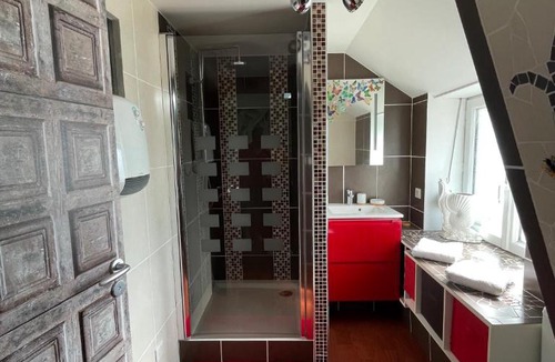 Pluvet Bed & Breakfast | La Maison d'Andrée - chambres et table d'hôtes