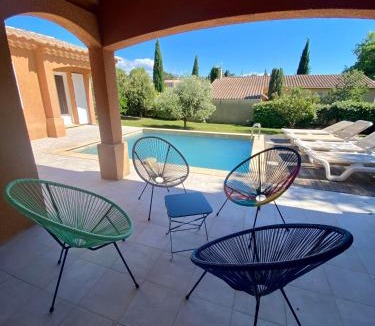 Visan House | La maison d'Angelo - 8 personnes - piscine