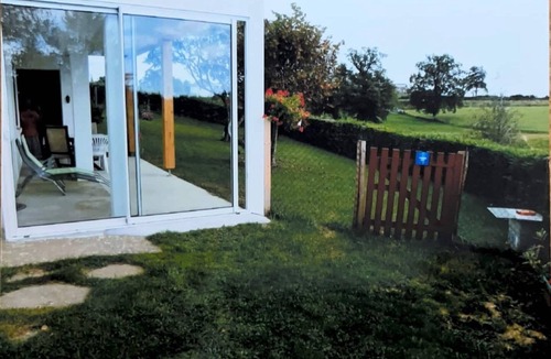 Prunet House | La maison de Lili - 10 minutes from Aurillac - 4 pers - garden