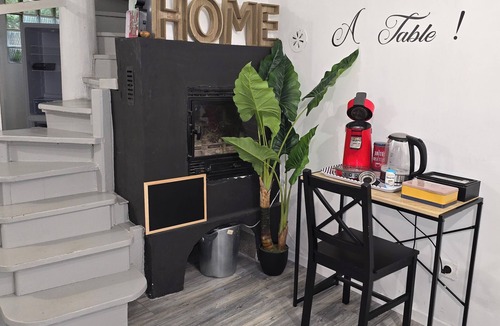 Pierrelatte House | La Maison de Village au Cœur du Centre Ville Proche des Commerces et Restaurants