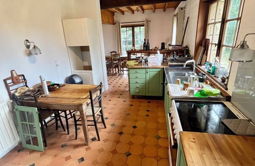 Montillot House | La maison des bois 10 minutes from Vezelay
