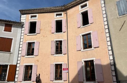 Largentiere Apartment | La Maison du bonheur GÎTE LE COQUET