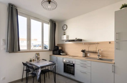 Le Creusot House | La Maisonnette Du Parc