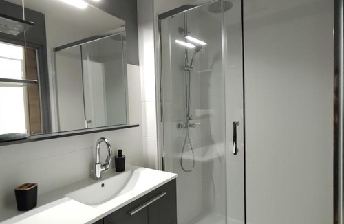 Saint-Marcellin Apartment | La Mansarde étoilée