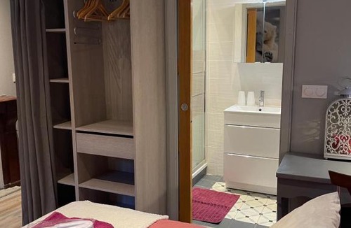 Moutiers Apartment | la Montagnette l oursson CHAMBRE maison en travaux de 10h a 17h