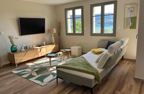 Les Grangettes Apartment | La Parenthèse vue lac