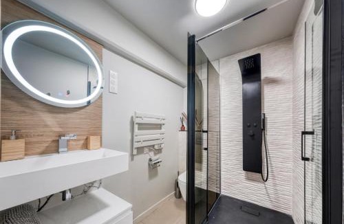 Palaiseau Apartment | La Parisienne - Spacieux studio avec parking privé