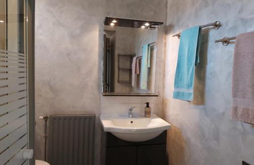 Aze House | LA PASSIFLORE