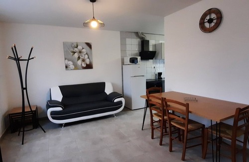 Champagnole House | La perle du Jura .up to 4 adults and 2 children, ANCV vacation vouchers accepted