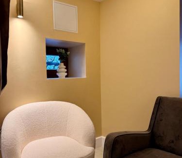 Albertville Apartment | La Pierre Dorée - popular, elegant, fully equipped