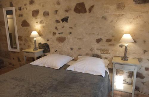 Cluny House | La Pierre Folle Chambres d'Hôtes