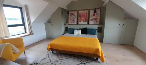 Saint-Bonnet-de-Joux Bed & Breakfast | La Popinette Chambre d'hôte