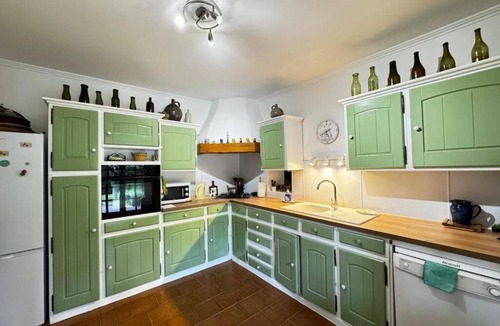 Aubignan House | La Provençale - Air-conditioned rooms - Secure swimming pool