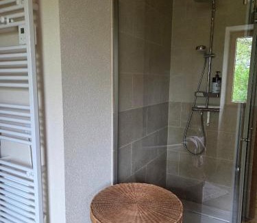 Eternoz Bed & Breakfast | La R'mise de Surcey