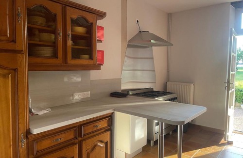 La Chapelle-Montlinard House | La Raimbauderie, villa 4 étoiles, avec clim, au coeur de la nature et des vignobles