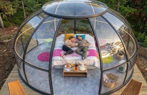 Lapte Bed & Breakfast | La Roche aux Fées