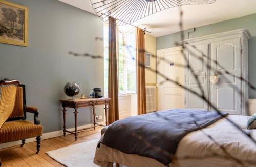 Marchampt Bed & Breakfast | La Romanee d Or