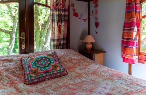 Grignan House | La Roulotte Authentique