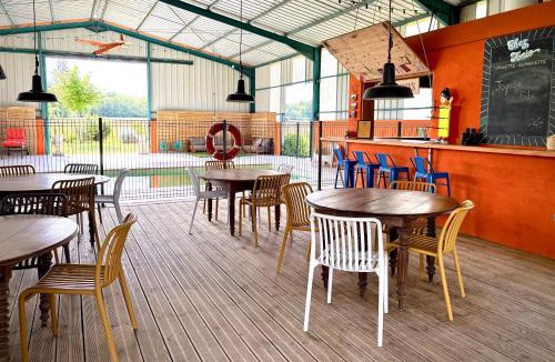 Beaulon Bed & Breakfast | La roulotte Champêtre des Grillots