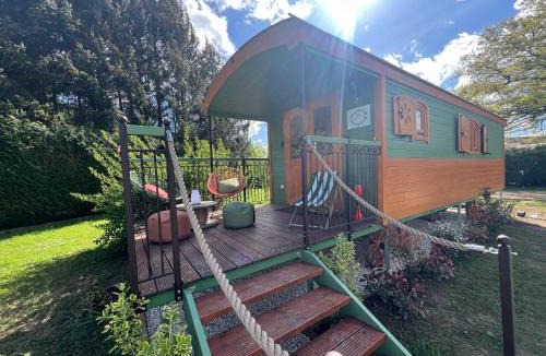 Quingey Bed & Breakfast | La Roulotte deluxe de Malpas