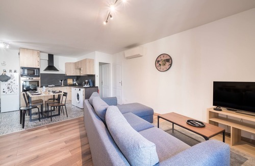 Donzere House | La Sacristie - Au coeur du village de Donzère
