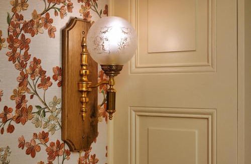 Valentigney Apartment | La Suite Enchantée