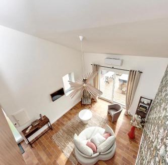Chiroubles Bed & Breakfast | La Suite