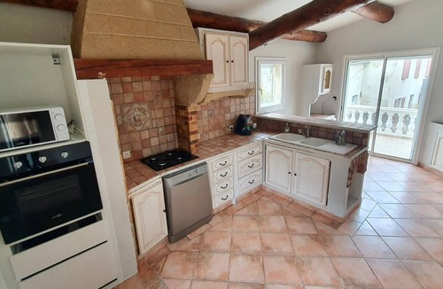 La Voulte-sur-Rhone House | La Tit'Laurette: swimming pool and pizza oven
