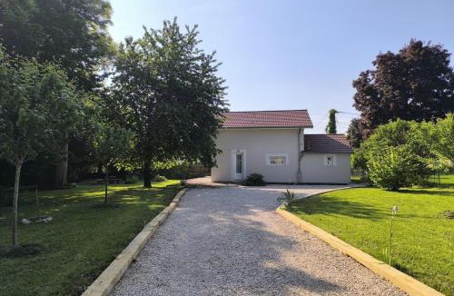 Paroisse Saint-Vincent-de-Paul House | La tour de Plumont
