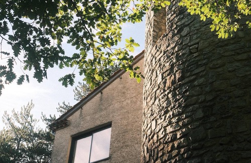 Brantes Bed & Breakfast | La Tour’terelle Guest Room: Mountain View, Private Terrace & Wi-Fi