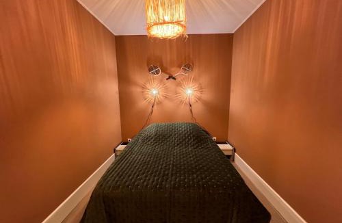 Poligny Bed & Breakfast | La Verrière - Chambre d'hôtes et gîte de charme
