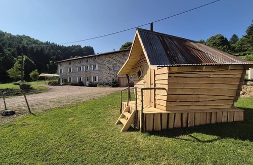 Saint-Antheme House | La Vie D'ance - Saint Antheme