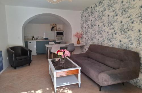 Salles-la-Source Bed & Breakfast | La Vie Est Belle