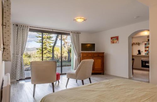 Faucon Apartment | LA VILLA DU PETIT BOIS Les Lavandes
